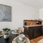 Bohnapartments Duemmer Suites, Lage 350 M Zum See, Balkon, Wlan, Parkplatz *